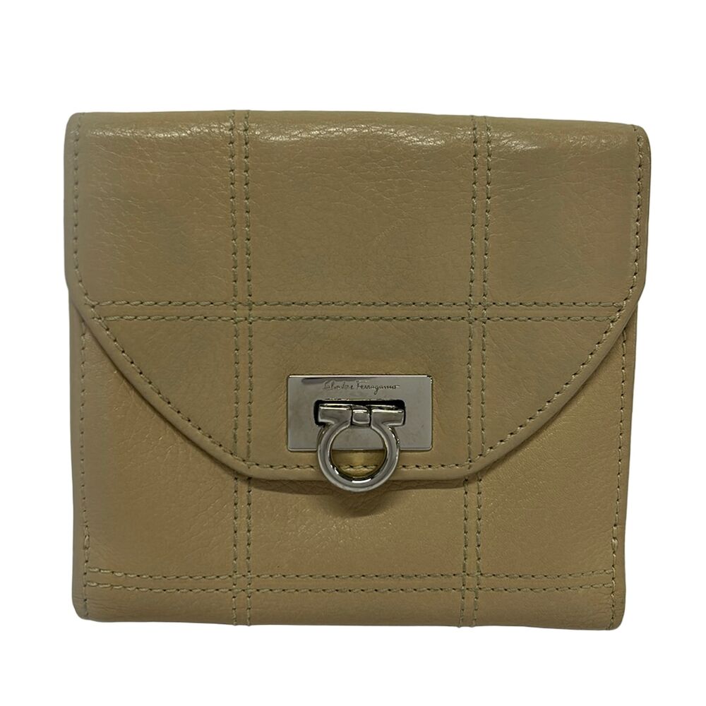 Salvatore Ferragamo Gancini Bifold Wallet Beige Silver Leather Hardware